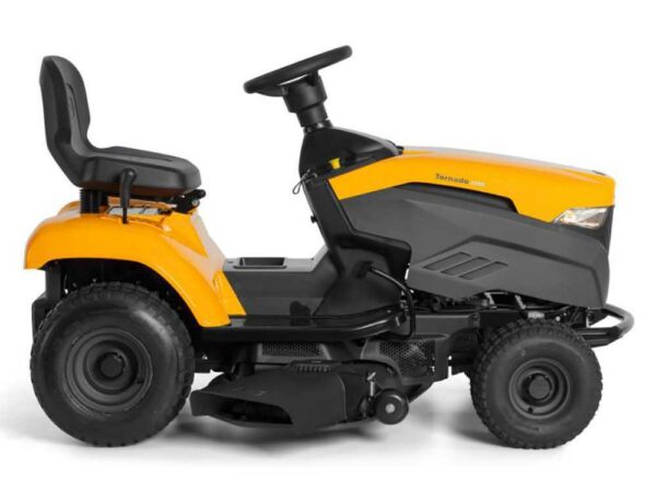 Stiga Tornado 398 M - Rasentraktor - mechanisches Getriebe und Seitenauswurf